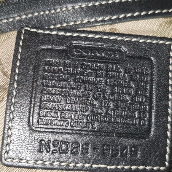 POCKETBOOK - Picture 6 of 7